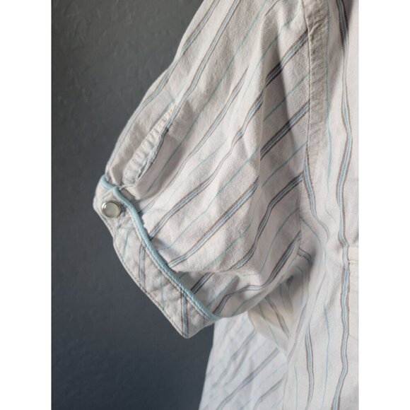 Harley-Davidson White Striped Short Sleeve Pearl Snap Button Down Top Size M - Picture 4 of 11